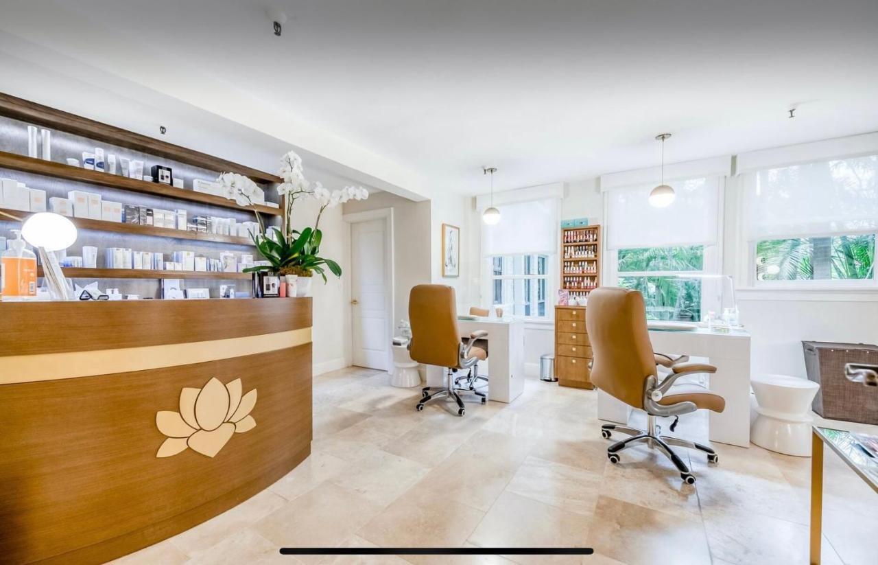 King Bed Mermaid Suite - Heart Of Palm Beach, Free Parking Included מראה חיצוני תמונה